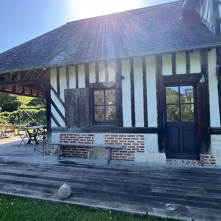 Seul Au Monde Mais Proche De Tout - 12km De Deauville Glanville